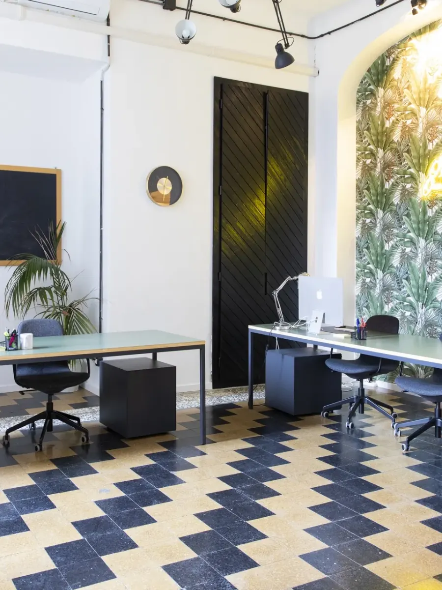 Front Desk — OIA Media, Corso San Gottardo 19, Milano