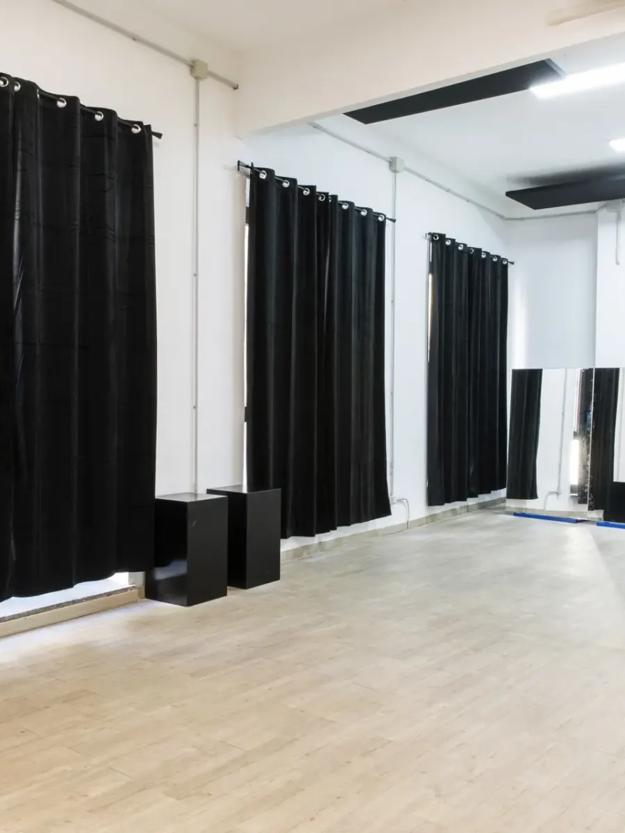 Dark Hall — OIA Media, Corso San Gottardo 19, Milano